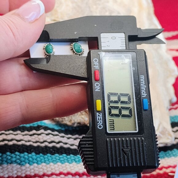 Sterling Silver Faceted Emerald Stud Earrings & Pendant Jewelry Set Dainty Boho - Picture 6 of 8